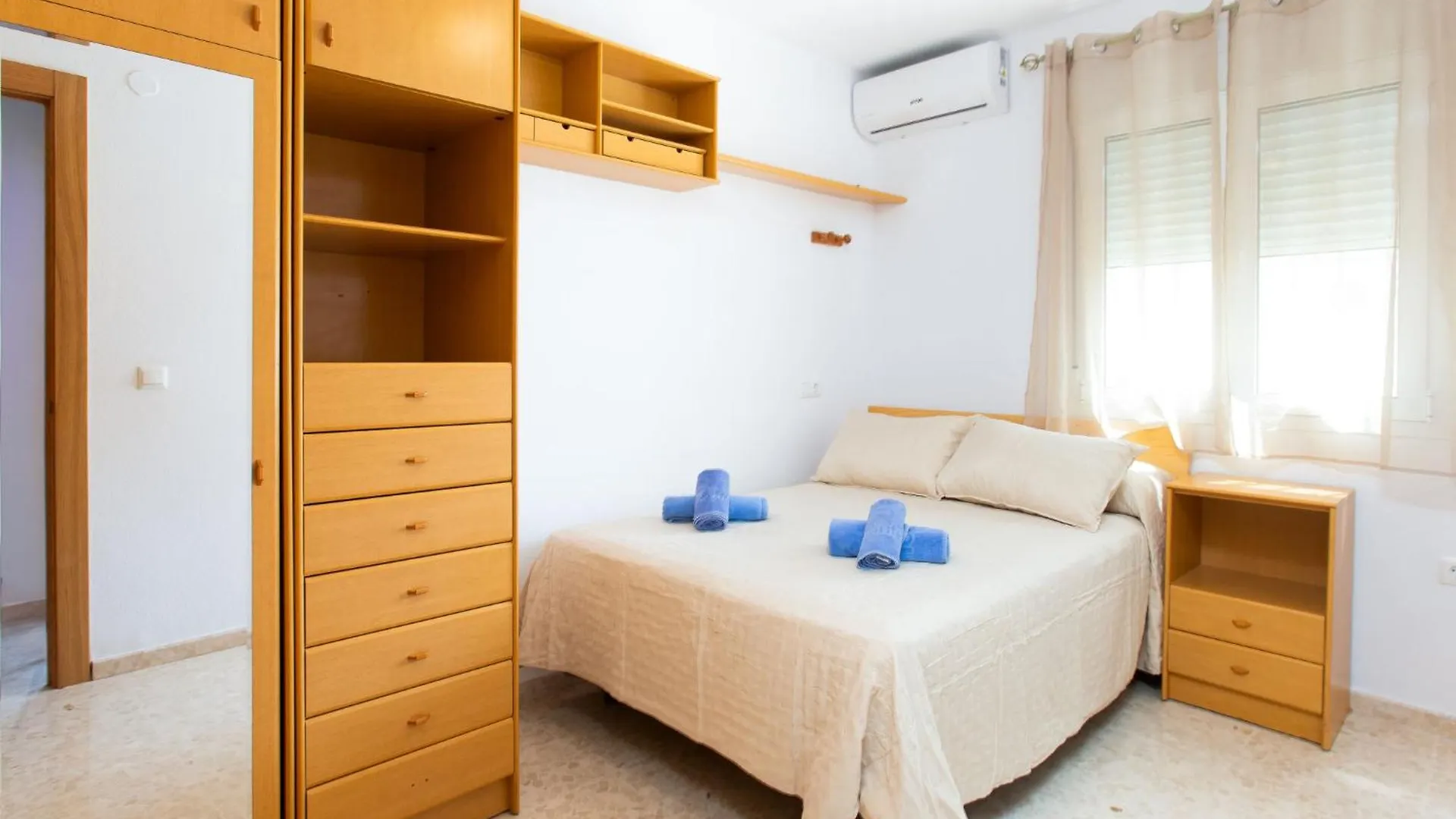 بيت للعطل فيلا Town Center House With Jacuzzi نيرخا إسبانيا